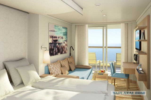 Последний в этом году круизный лайнер в порту Клайпеда.