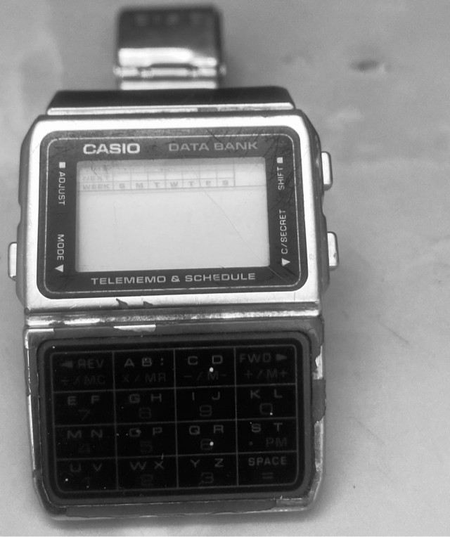 Casio перевыпустила часы Марти МакФлая