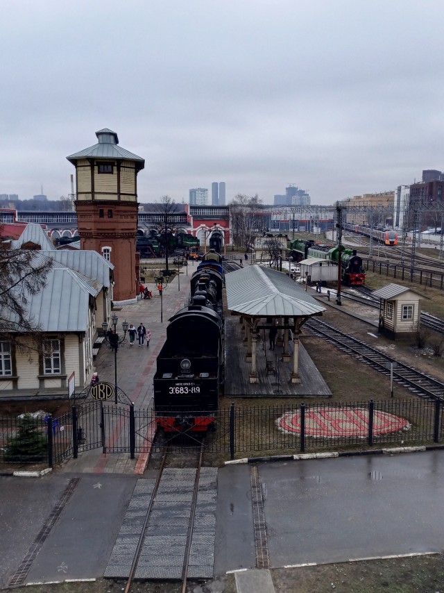 Впереди мост бурнаши подожгли!