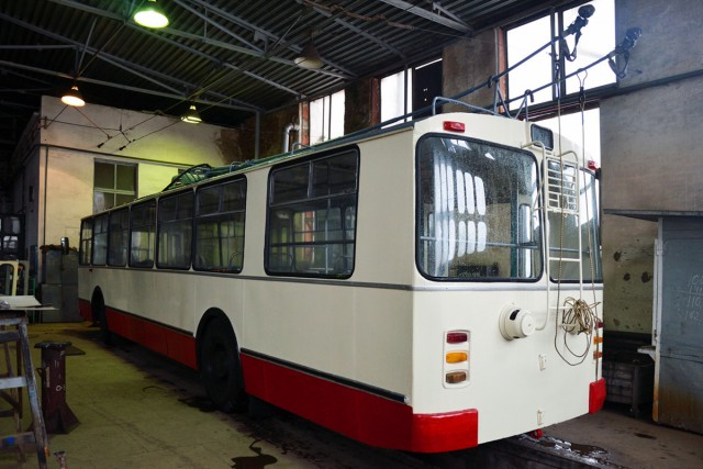 Реставрация ретро-троллейбуса