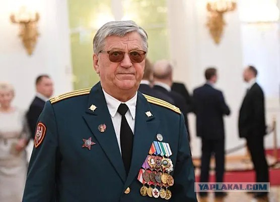 Александр Тихонов про бан Израиля: "Страна-чудовище, надо бахнуть по ней!"