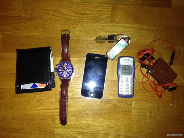 Кто что носит в карманах