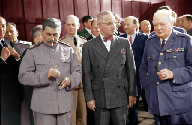 История в фотографиях