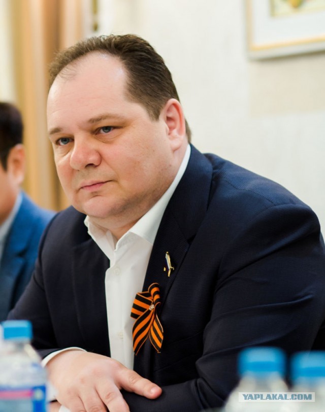 Сегодня губернатор ЕАО застрял в лифте детской областной больницы во время осмотра учреждения после капитального ремонта