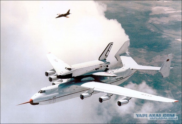 13 мая 1989 г. Первый полет Ан-225 с «Бураном»