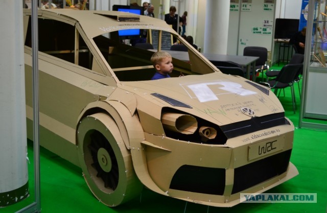 Toyota сделала суперпростой пикап, в котором нет... да ничего нет!