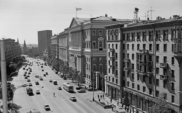 Москва и москвичи. Двадцатый век. (26.04.24)