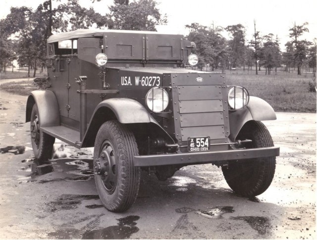 1942 White M3A1 Scout Car. Автопятница №140