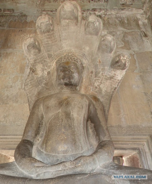 Анкор-Ват, Камбоджа - самый большой храм в мире