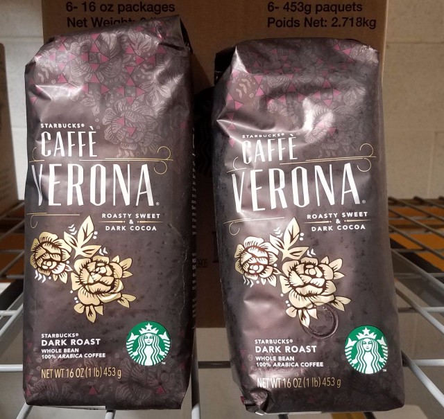Открытие Starbucks в Казани: тысяча казанцев провела несколько часов в очереди за кофе
