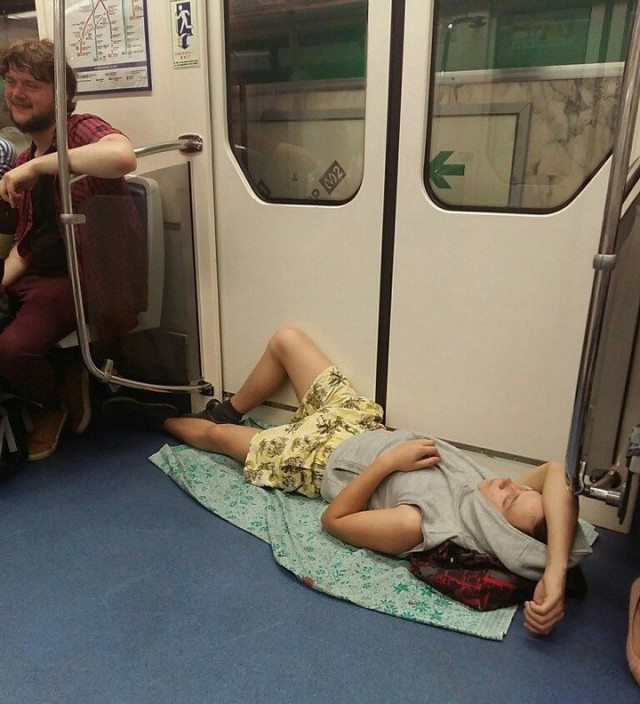 Утро добрым не бывает