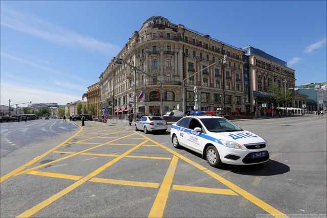 Непарадная часть Парада