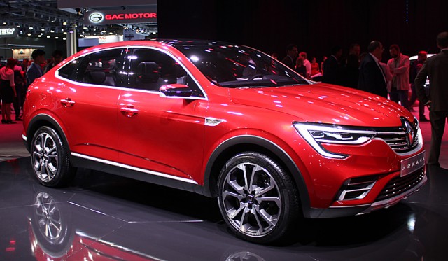 Кого заарканит Renault Arkana?