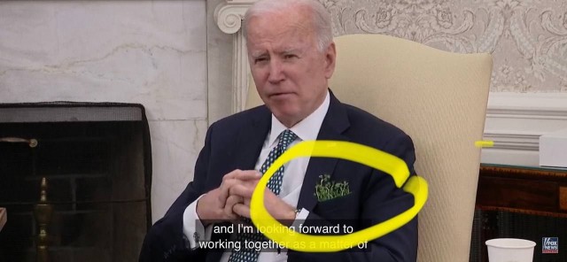 А царь то не настоящий!