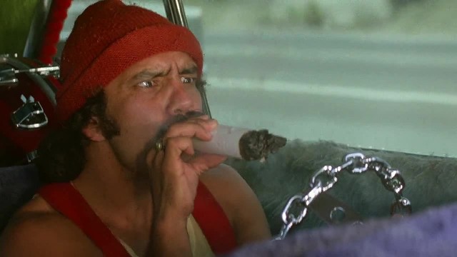 Зачем водители советских автобусов перематывали руль пластиком, и где они его брали