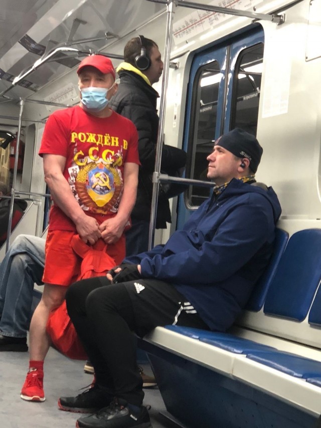 Модники из российского метро