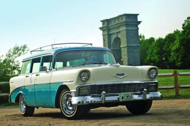 9-местный универсал Chevrolet 210 Beauville 1956 года