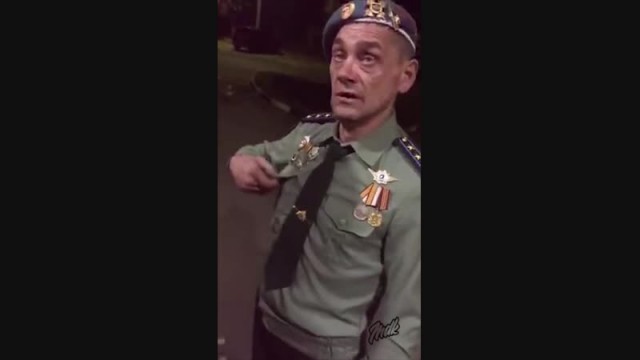 Герой нашего времени найден в Кемерово — автослесарь купил полицейскую форму и пошёл ловить самокатчиков на дорогах.