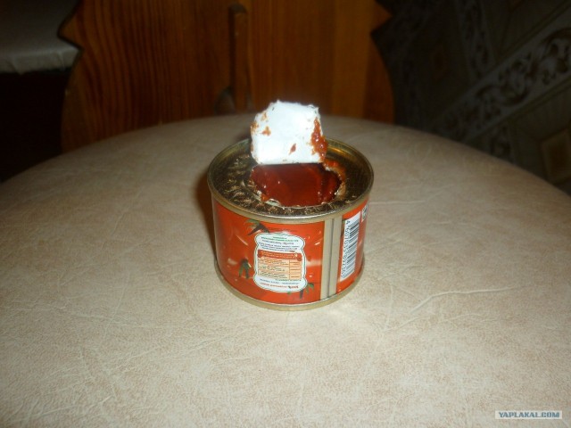 Да, это моя жена открыла эту банку (2 фото)