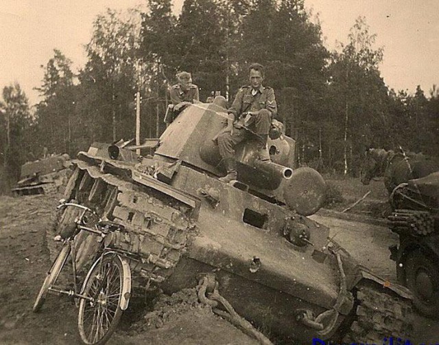 Последний бой двух КВ-1 второго июля 1941 в Латвии