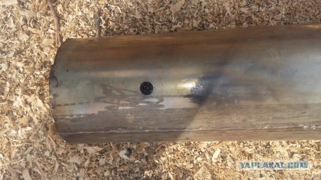 Делаем дымогенератор для копчения.