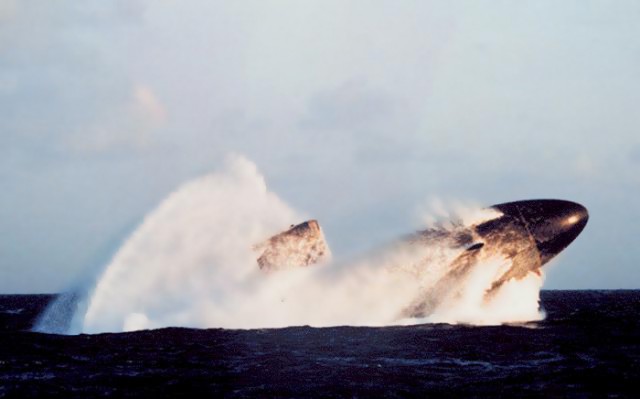 Комментарии поляков о перехвате Су-27 RS-135