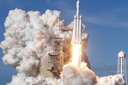 НАСА отказалось от Falcon Heavy