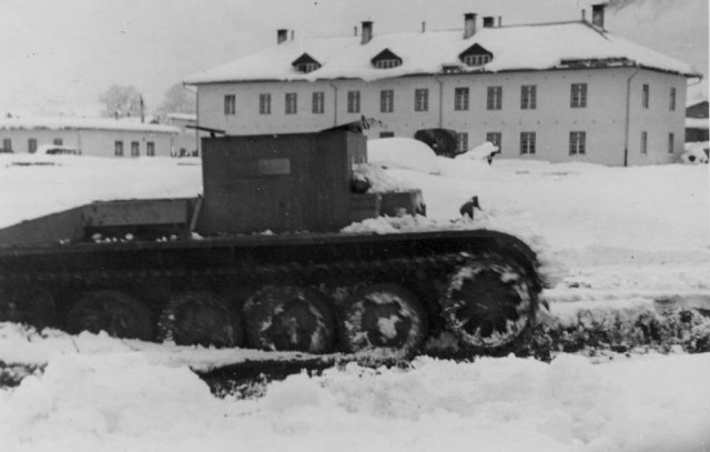 Топ-5 самых шизоидных британских бронемонстров Второй мировой