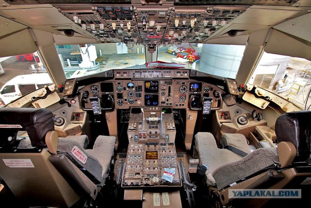 Новые подробности расследования катастрофы SSJ-100 в Шереметьево: что подвело пилотов?
