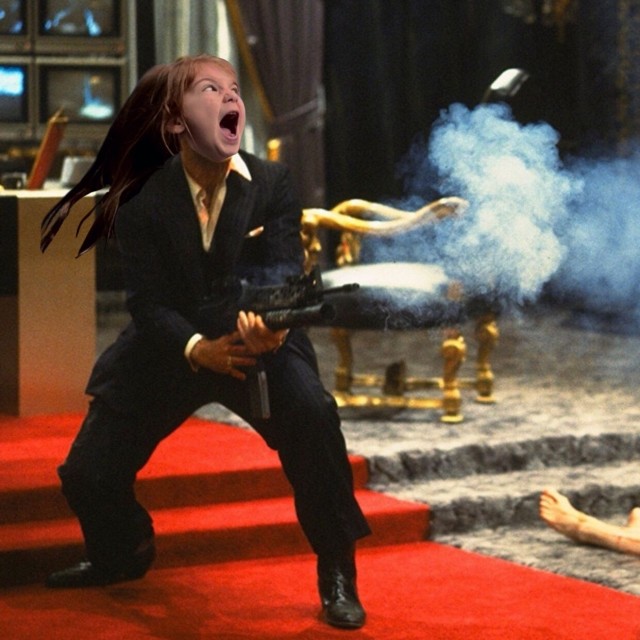 Фотожабы девочки с огромной пушкой или Kill`em All