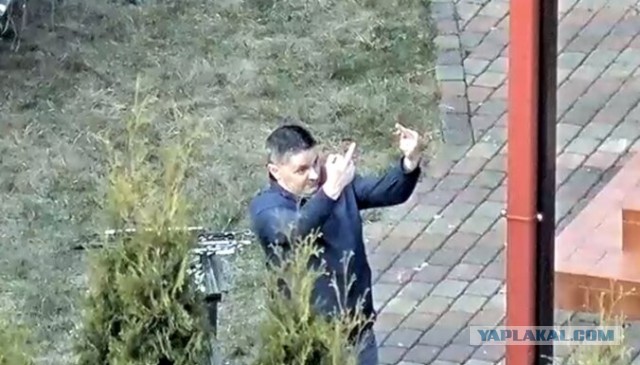 Страны Балтии высылают российских дипломатов в знак солидарности с Чехией