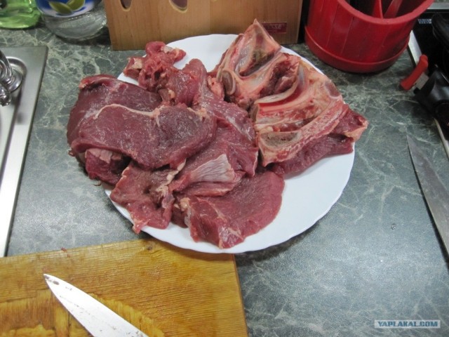 Говяжьи ребра, тушеные с яблоками!