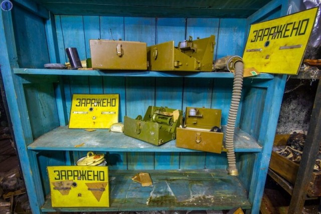 Огромное заброшенное убежище времён СССР с тремя дизелями