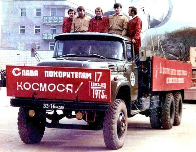 Фотографии из прошлого нашей страны в цвете -100
