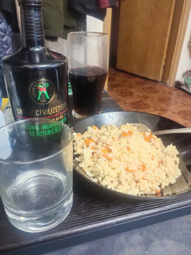Сейчас нажрусь