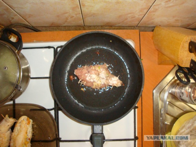 куриные монстры с пюре и сыром...