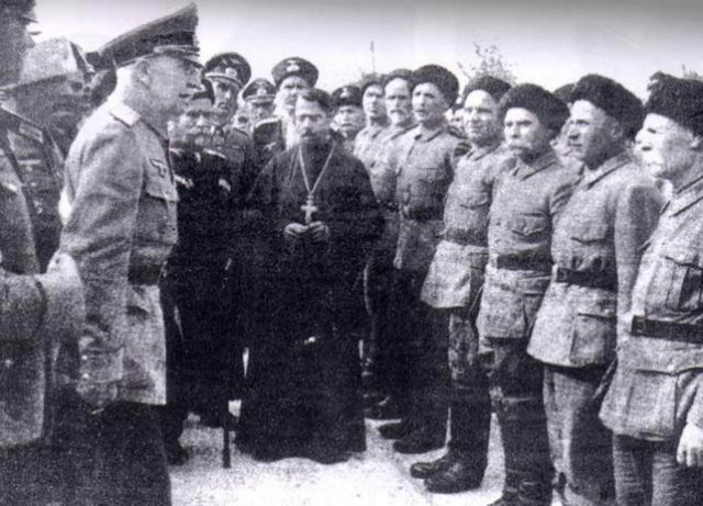 Памятник...