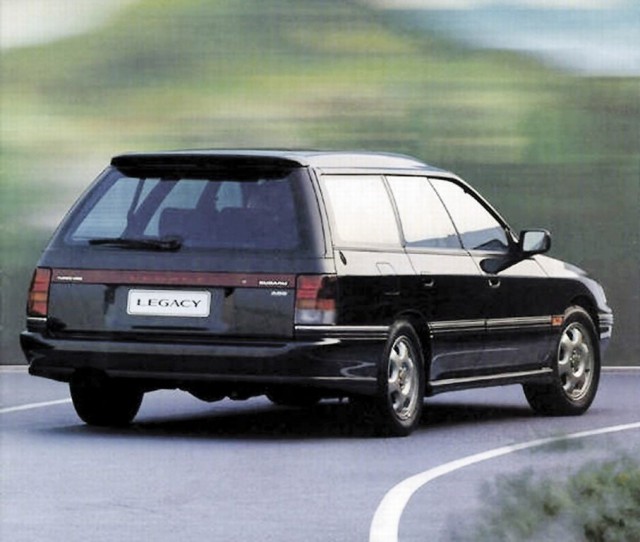 Заброшенный автосалон Subaru