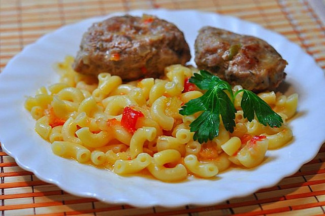 Анекдоты с картинками в каникулярный понедельник