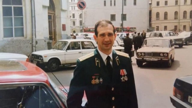 Командир.