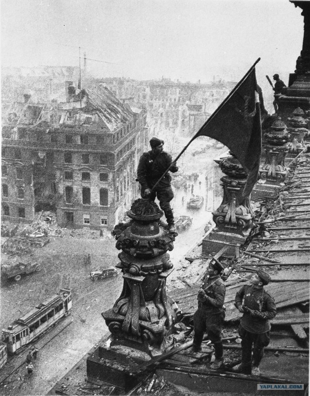 Дорогами войны ... (текст + 100 фото)