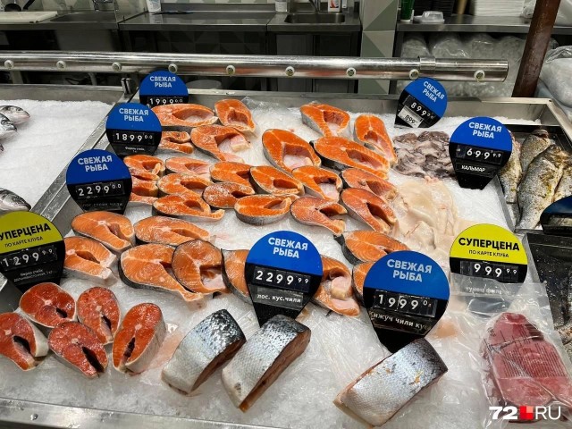 «Уже и еда стала роскошью»: 80% россиян начали экономить на продуктах — чем это грозит экономике