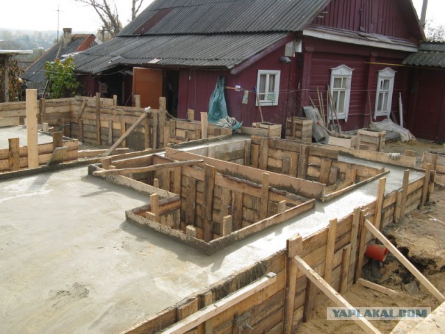Решил на пенсию уехать в деревню(строим дом)