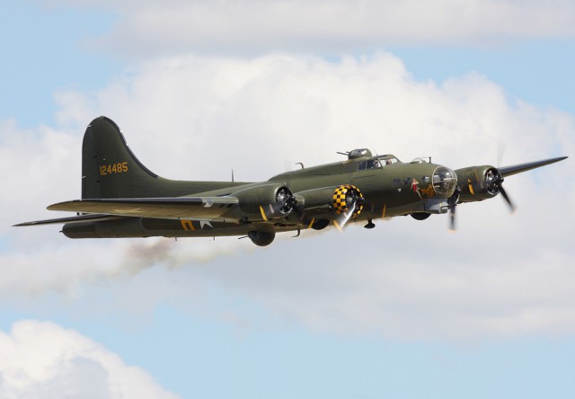 Легендарная машина войны: Boeing B-17 Летающая Крепость