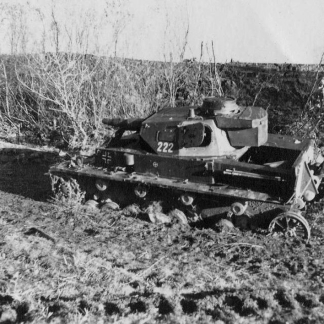 Фотографии к "Нахальному минированию" и "Лехе"