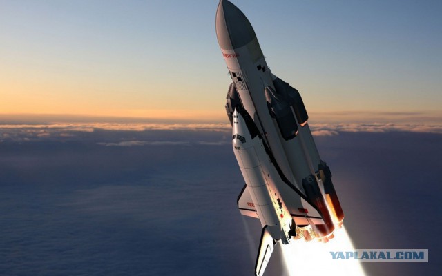 ​​Житель Якутии слепил ракету из навоза — символ стремления России в космос
