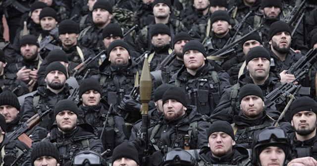 Война в Карабахе продолжает набирать обороты: под обстрелом Гянджа и Степанакерт