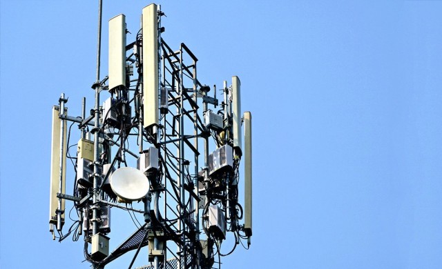 Российские операторы сокращают объёмы установки новых базовых станций