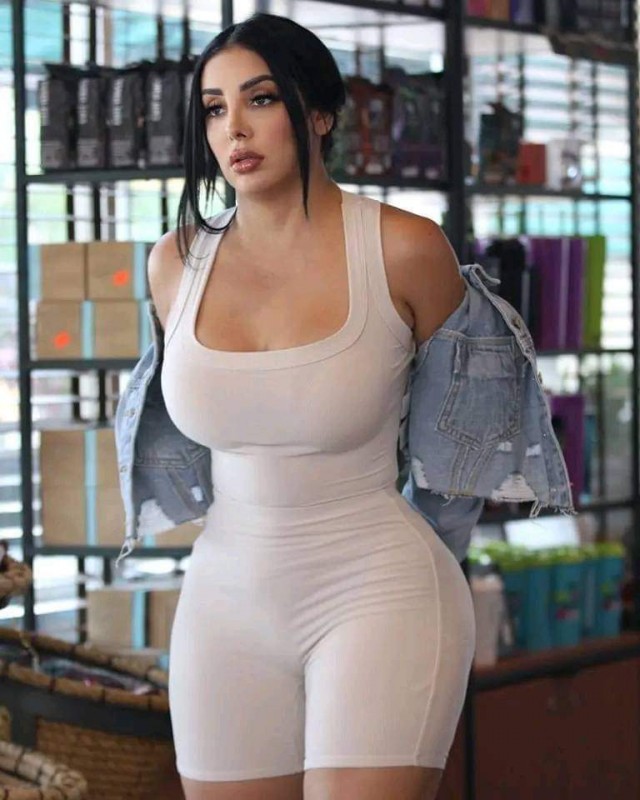 Нужна помощь лучших экспертов-искусствоведов ЯПа