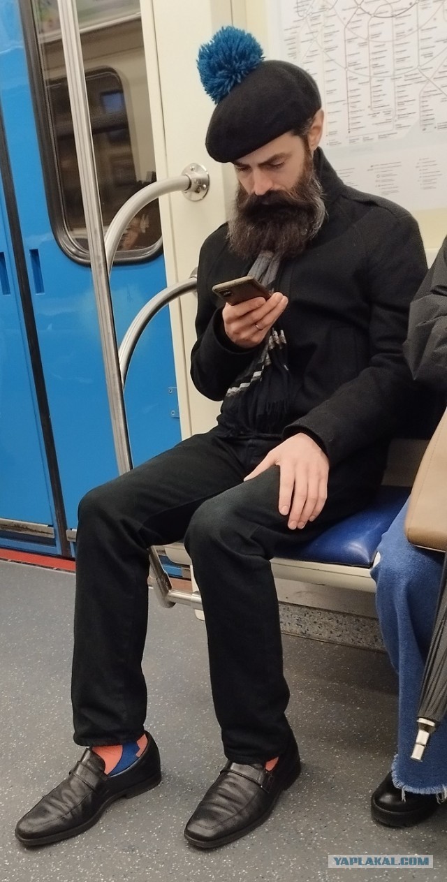 Модники из российского метрополитена